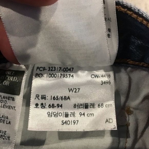 Levi’s 501 W27 (US 4/5) Denim Women’s Shorts Button Fly Cutoffs 32317-0047 - Picture 9 of 11